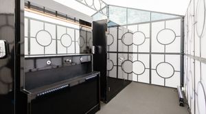 Atawa sanitaire intérieur de luxe sous orangerie blanche 