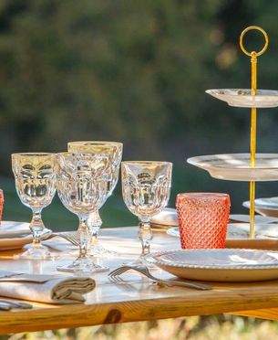 Country-style tableware