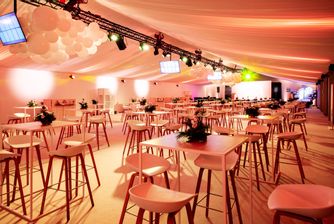 5 Tips to Customize your Event Experience with Personalized Decoration